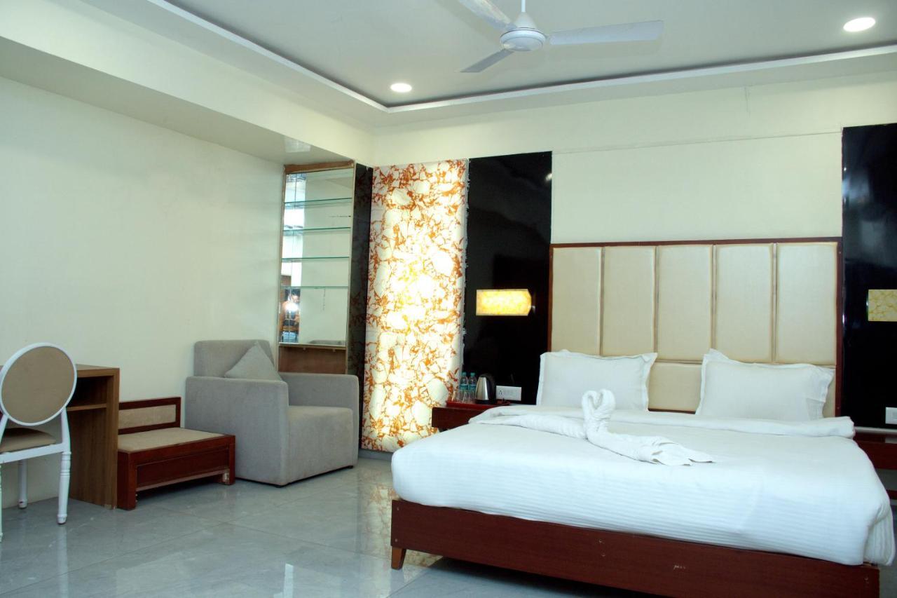Santu Basil - An Eco Resort Bhavnagar Exterior photo