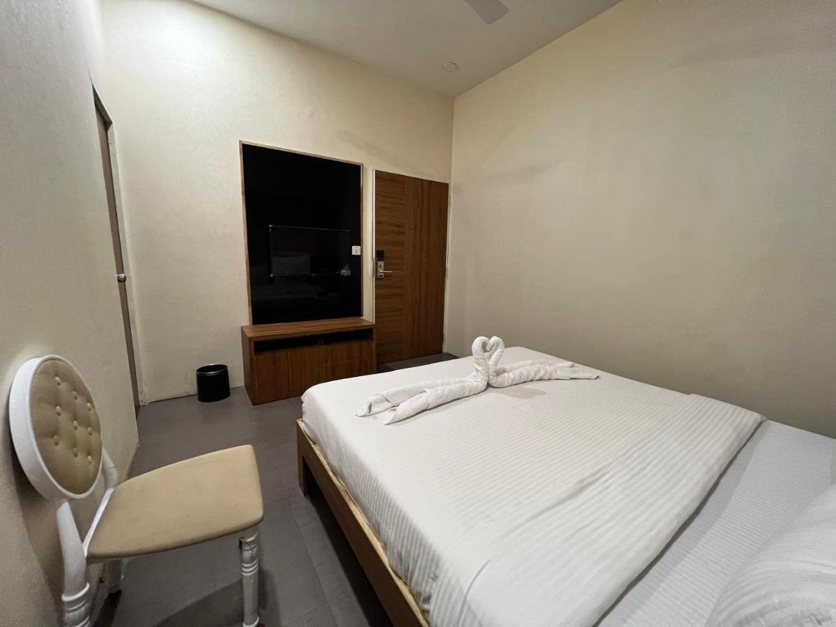 Santu Basil - An Eco Resort Bhavnagar Exterior photo